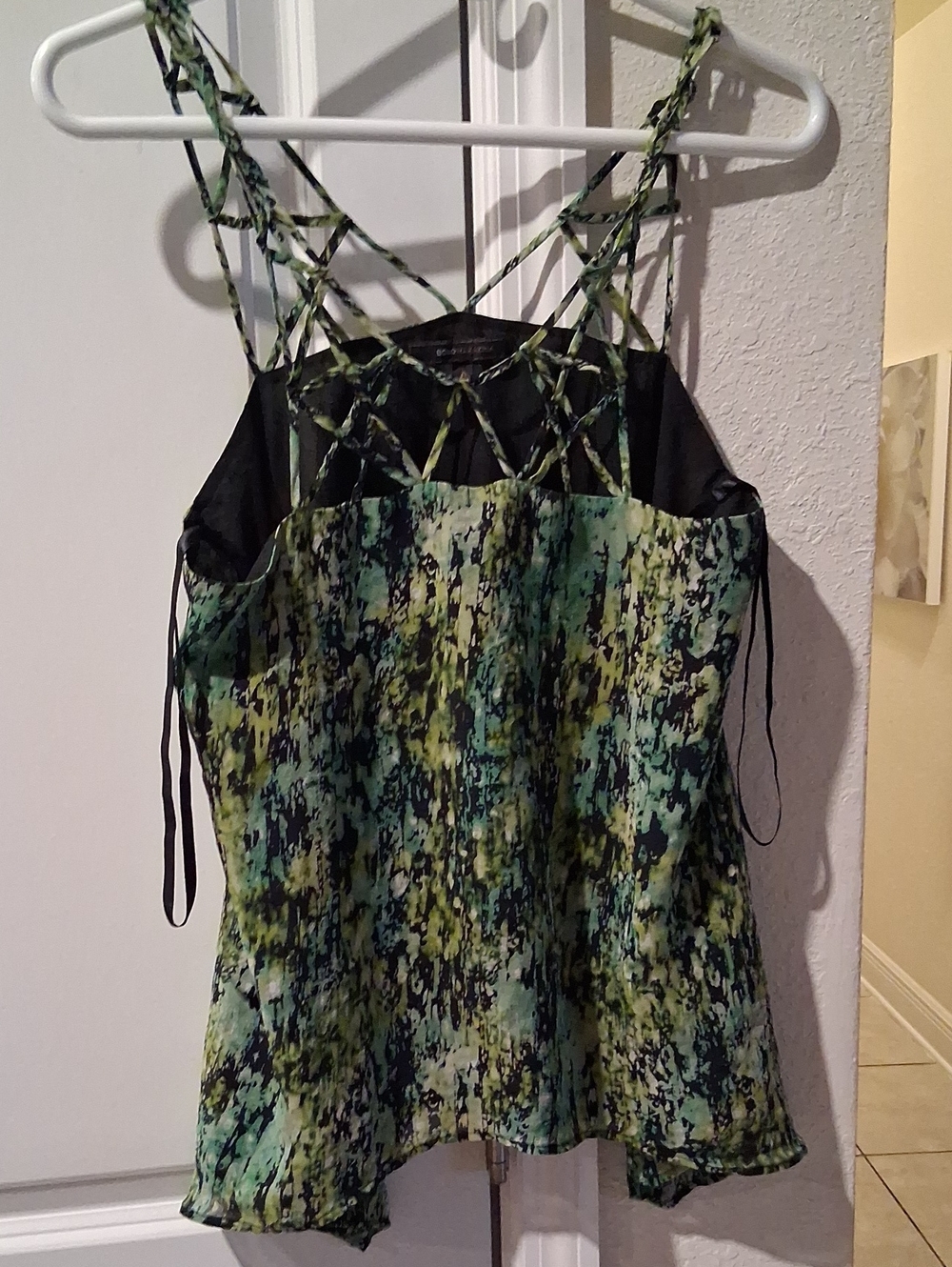 P:  Strappy Green Printed Women’s Tank Top